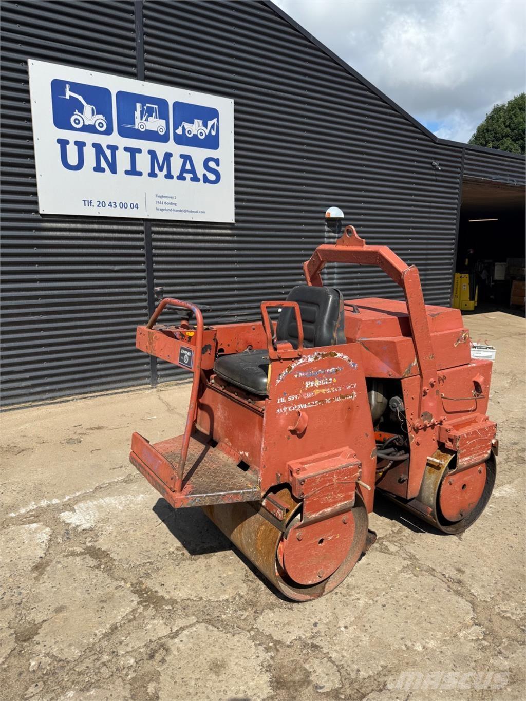 Bomag BW90 タンデムローラ