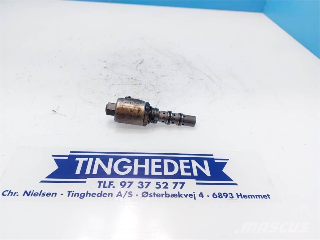 CASE  トランスミッション