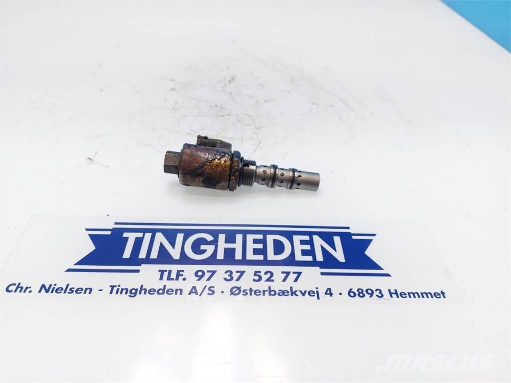 CASE  トランスミッション