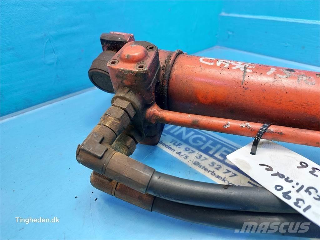 CASE 1390 油圧機