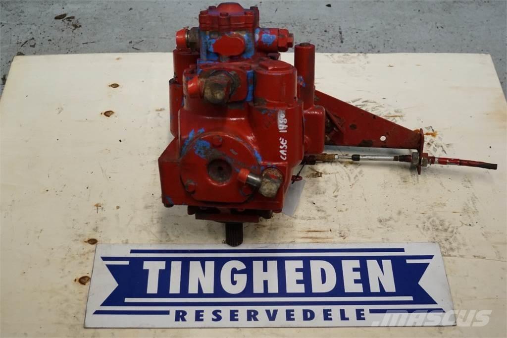 CASE 1480 トランスミッション