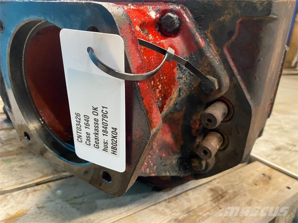 CASE 1640 トランスミッション