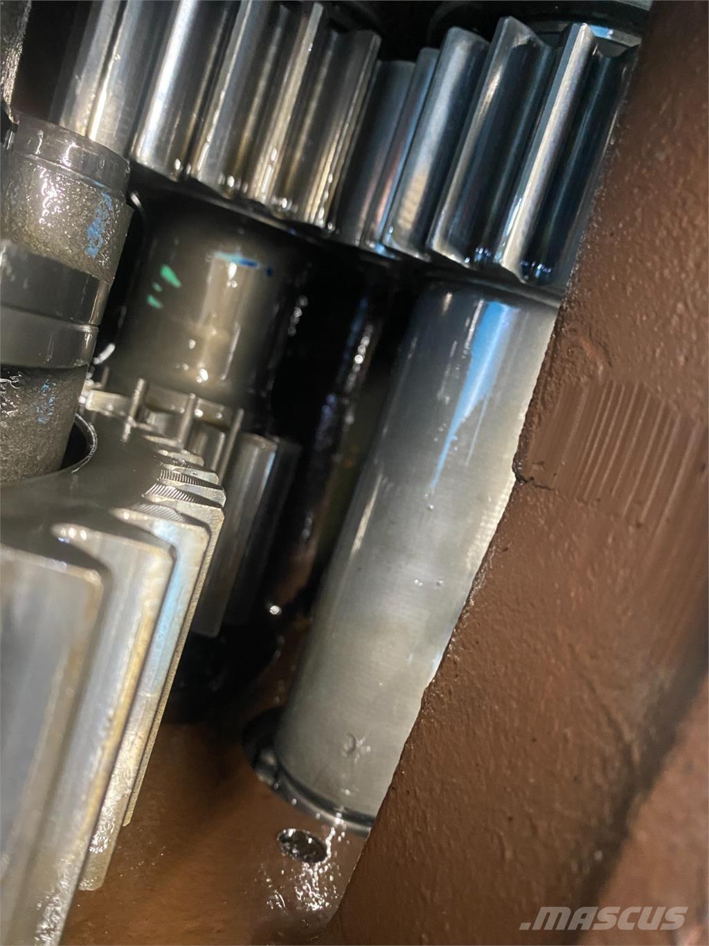 CASE 1640 トランスミッション