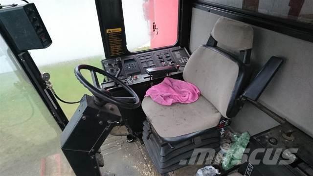 CASE 1660 コンバイン