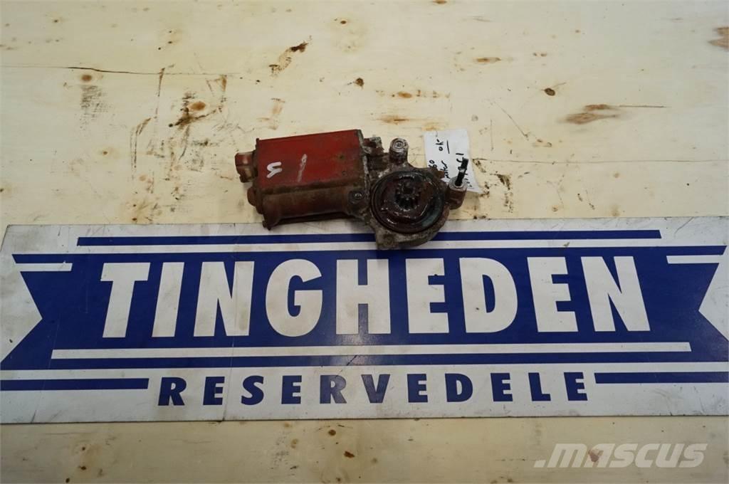 CASE 1660 電子機器