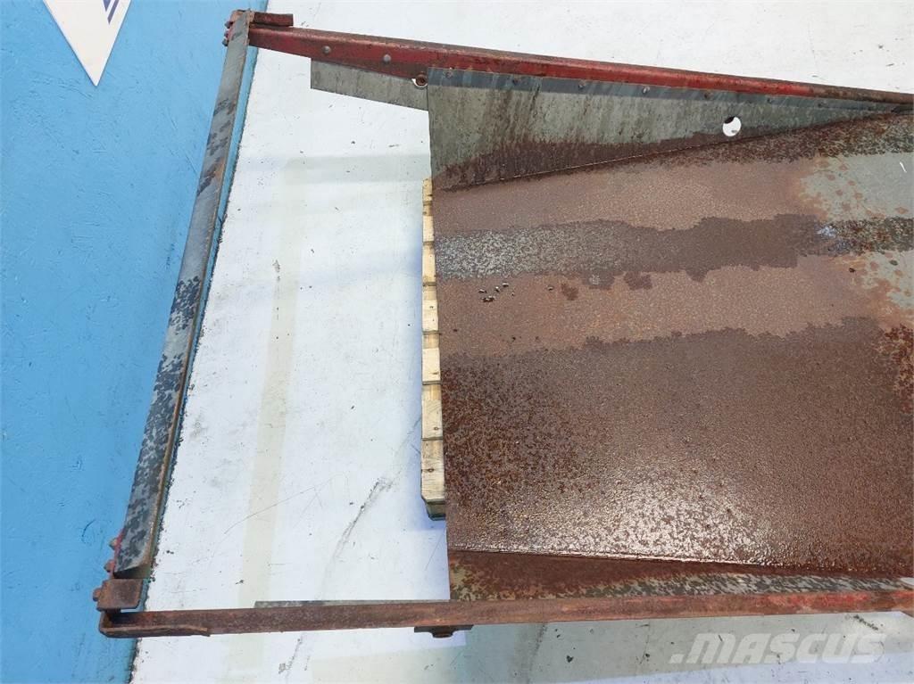 CASE 1660 砂と塩撒き専用車