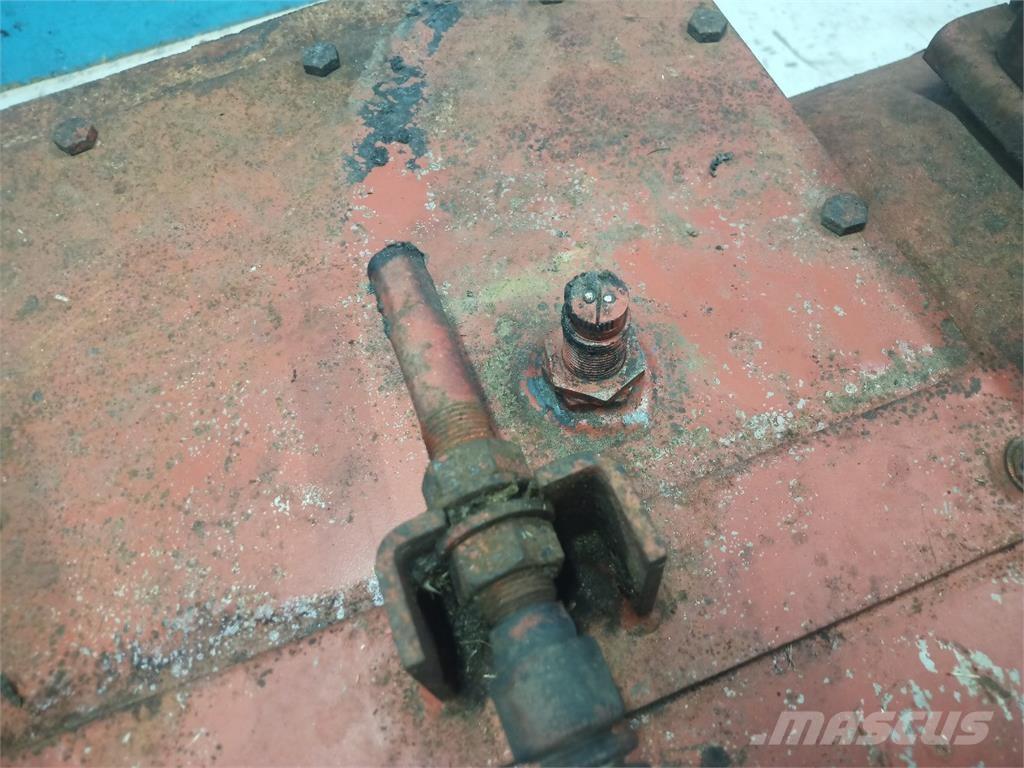 CASE 1680 トランスミッション