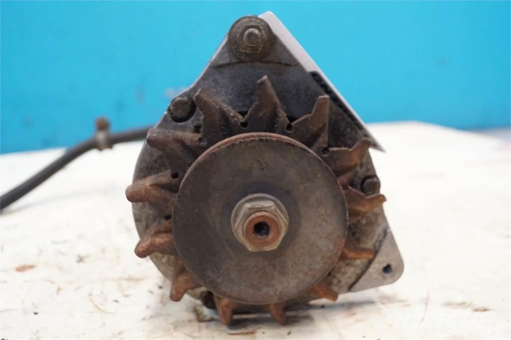 CASE 1680 電子機器