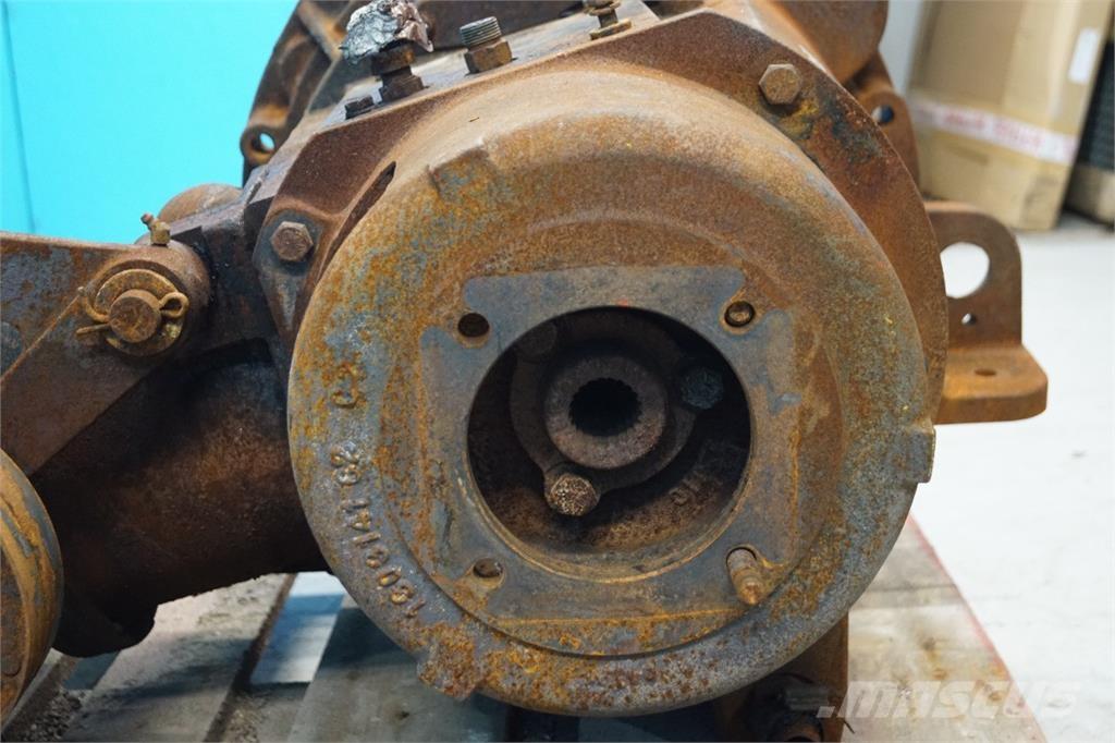 CASE 2188 トランスミッション