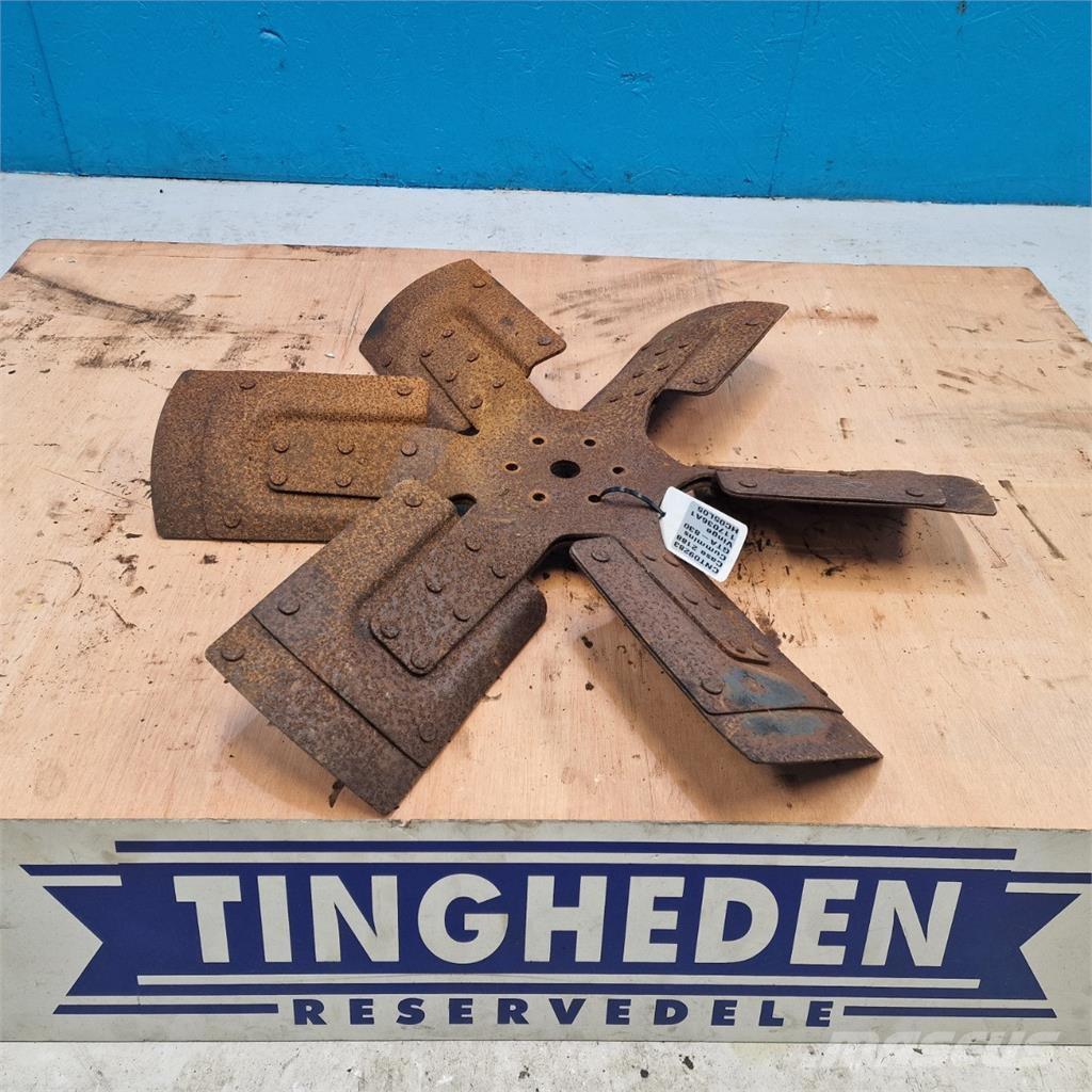 CASE 2188 ラジエター