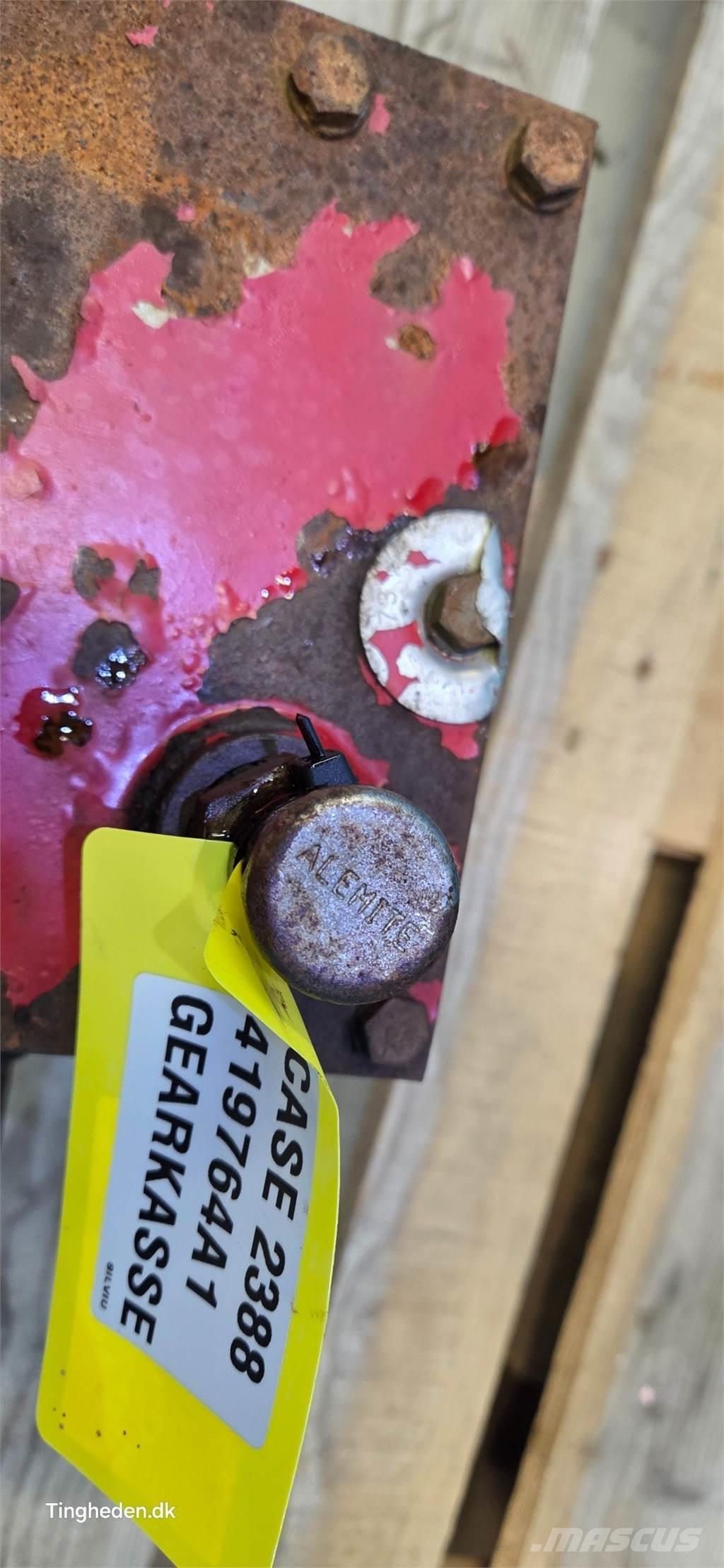 CASE 2388 トランスミッション