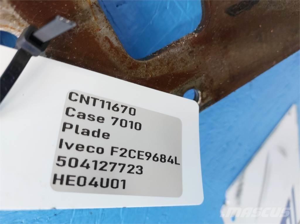 CASE 7010 エンジン