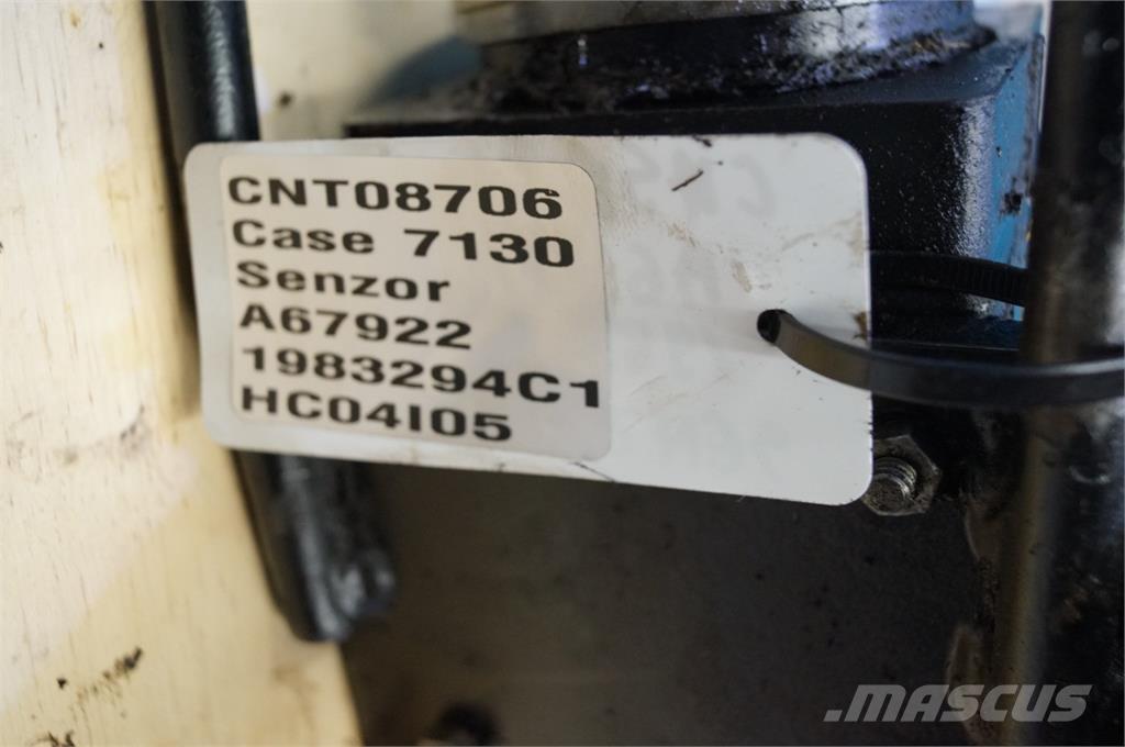 CASE 7130 電子機器