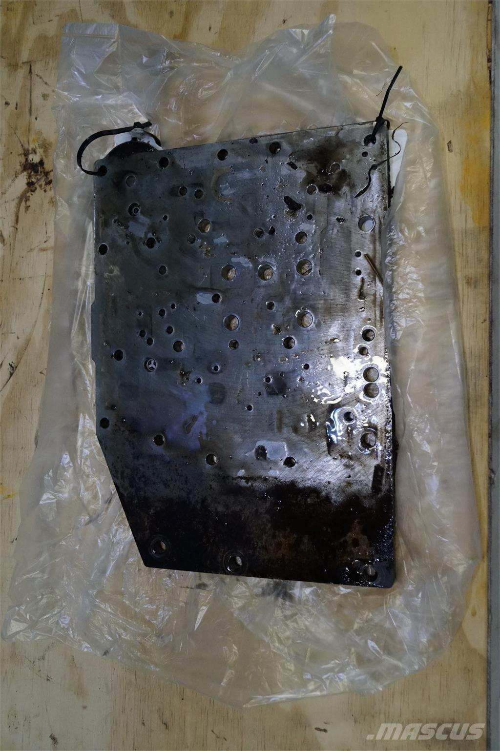 CASE 7130 トランスミッション