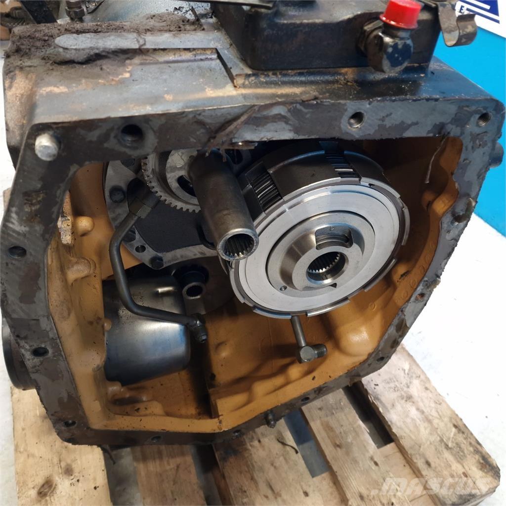 CASE 7130 トランスミッション