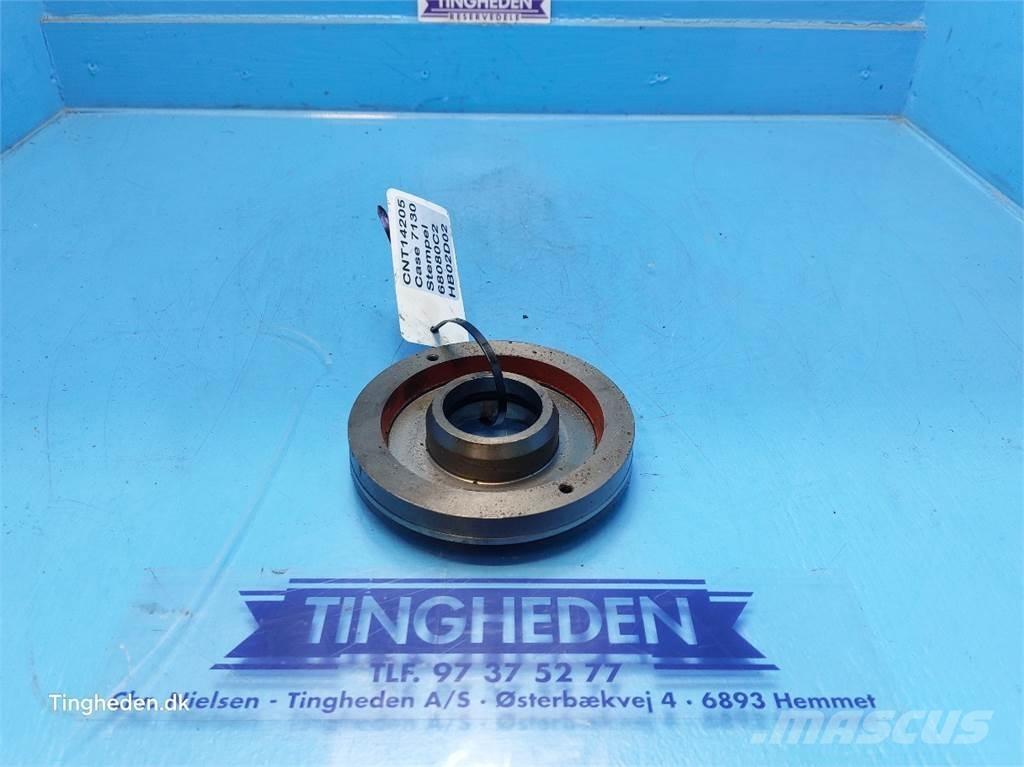 CASE 7130 トランスミッション