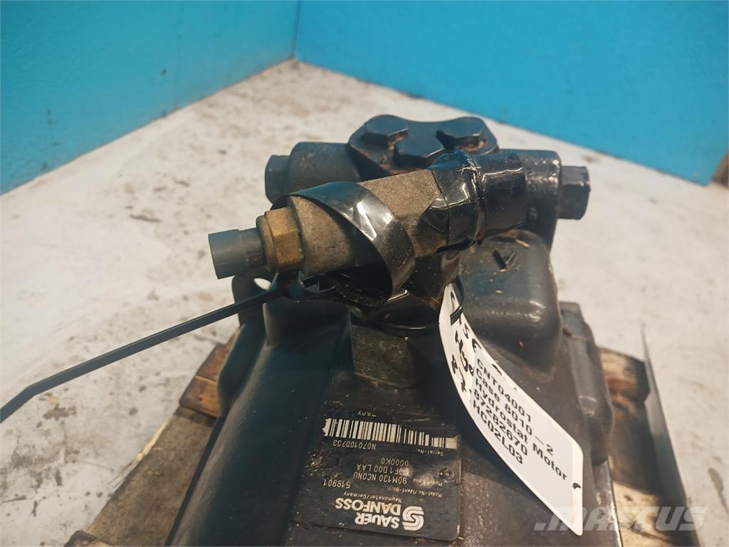 CASE 8010 油圧機