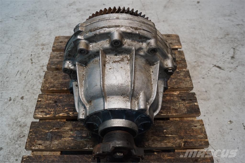 CASE 8010 トランスミッション