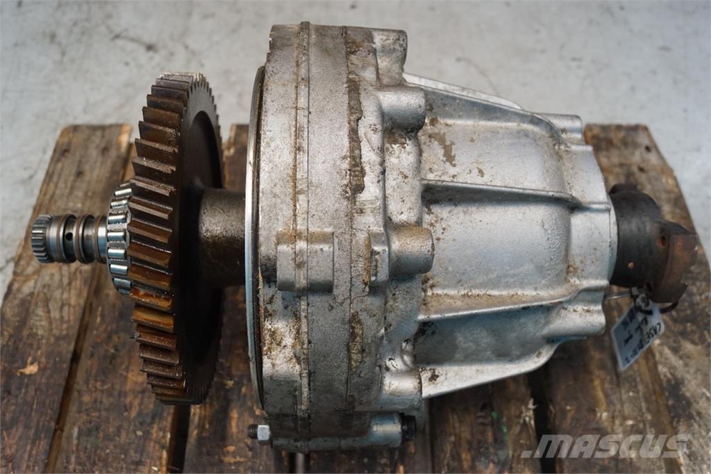 CASE 8010 トランスミッション