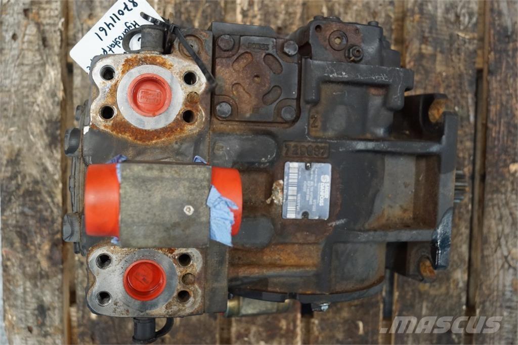 CASE 8010 油圧機