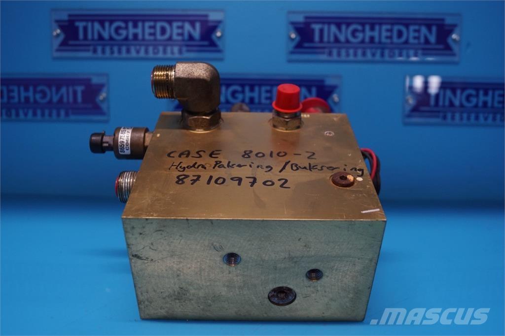 CASE 8010 油圧機