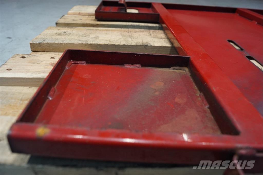 CASE 8010 農業機械 -　その他