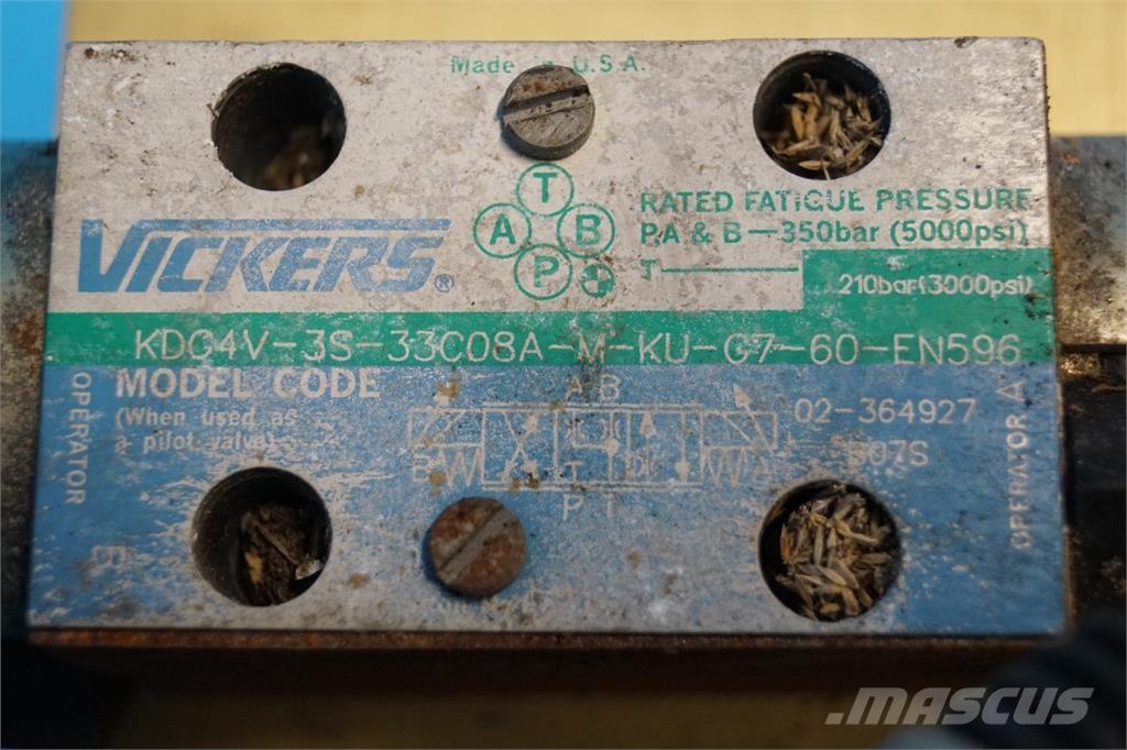 CASE 8010 油圧機