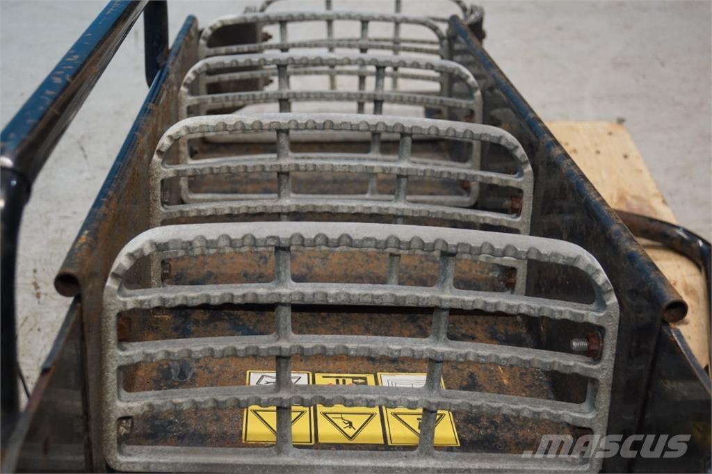 CASE 8010 農業機械 -　その他