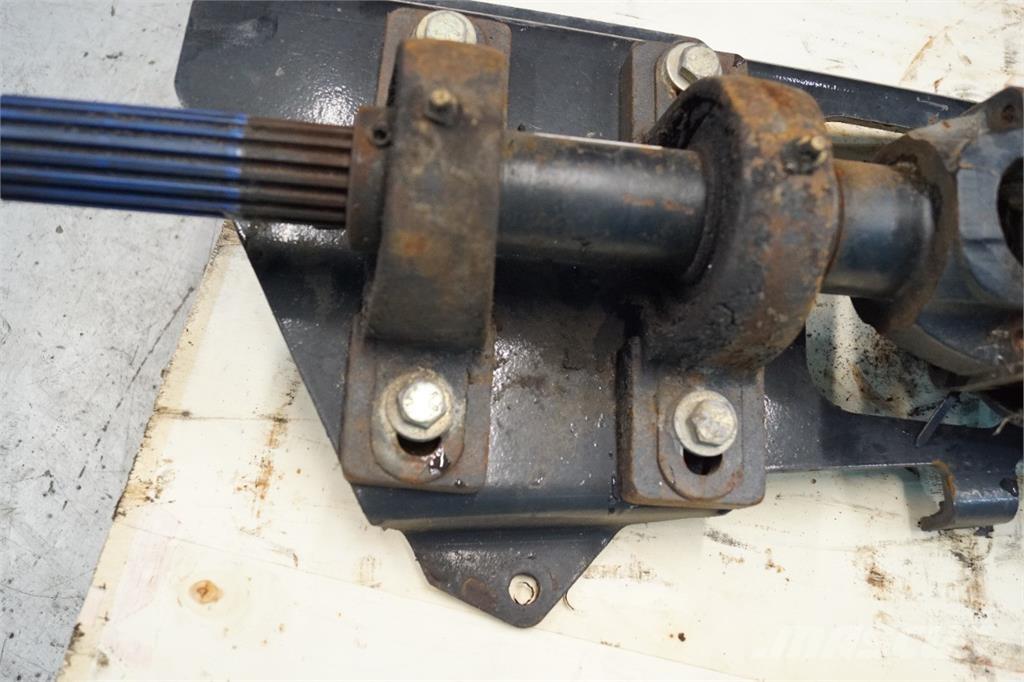 CASE 8010 トランスミッション