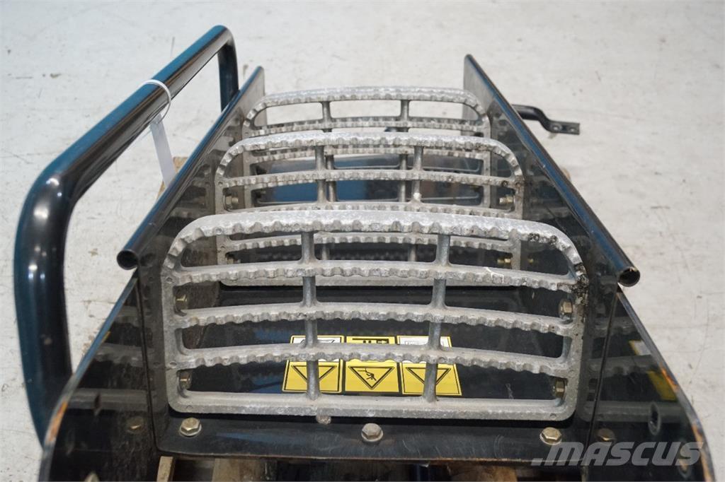 CASE 8010 農業機械 -　その他