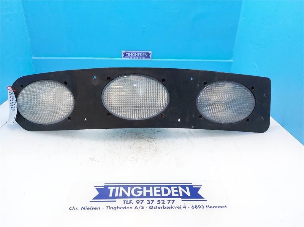 CASE 8010 電子機器