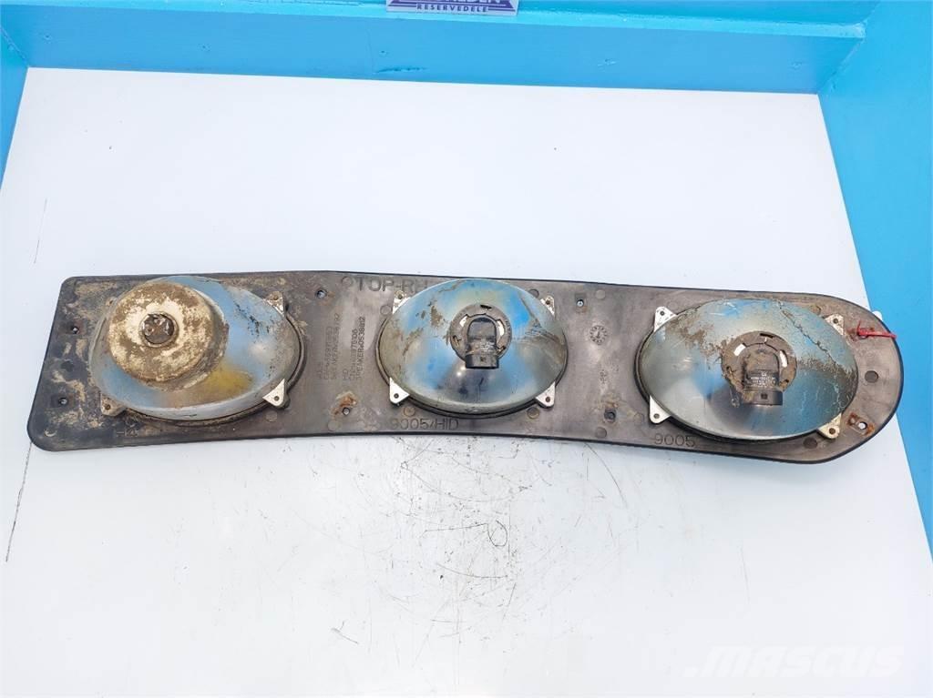 CASE 8010 電子機器