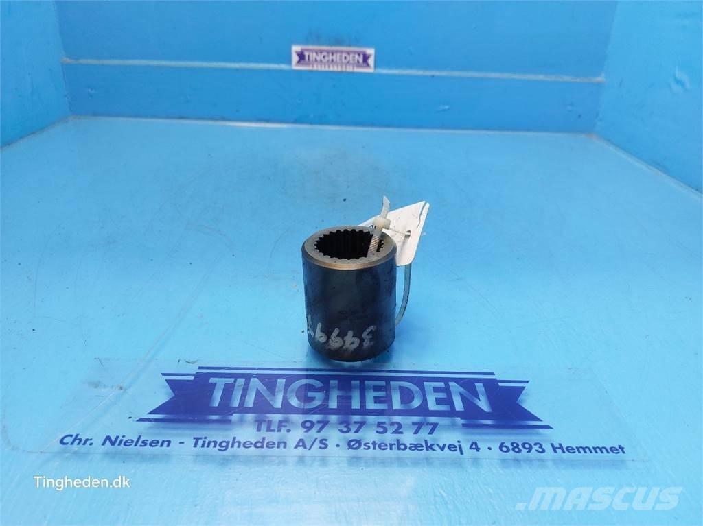 CASE 8010 トランスミッション