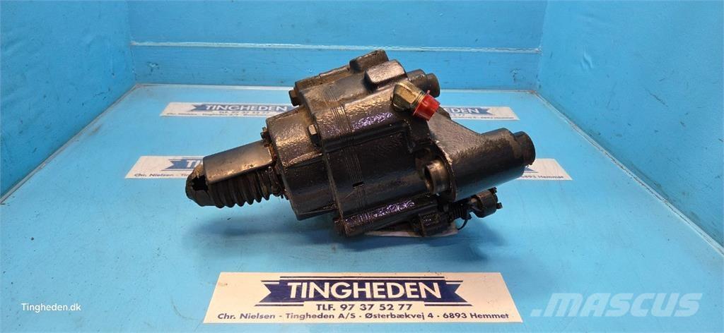 CASE 8010 トランスミッション