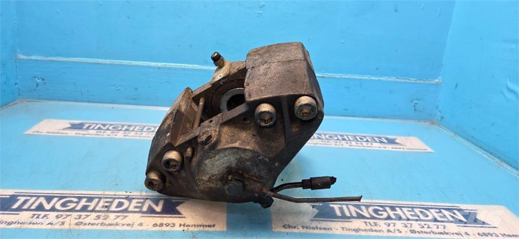 CASE 8010 トランスミッション