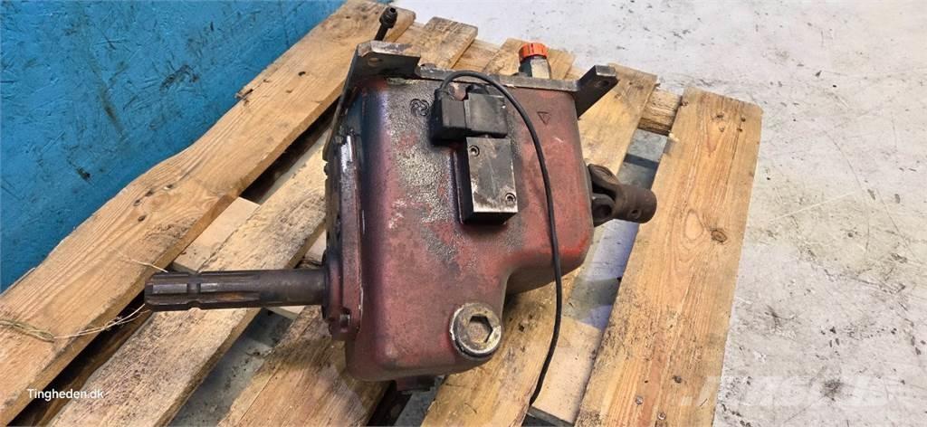 CASE 844XL トランスミッション