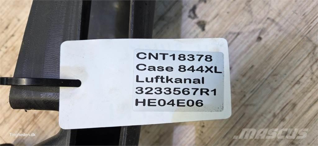 CASE 844XL キャビン及び内装