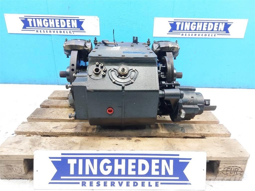 CASE 9010 トランスミッション