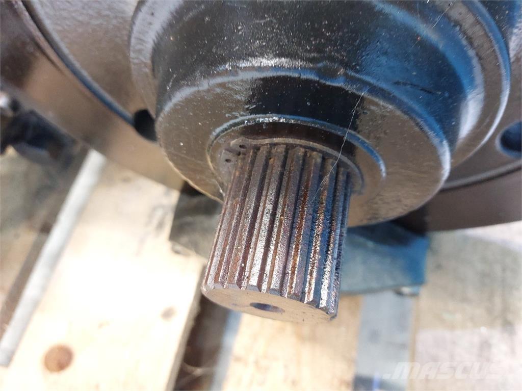 CASE 9010 トランスミッション