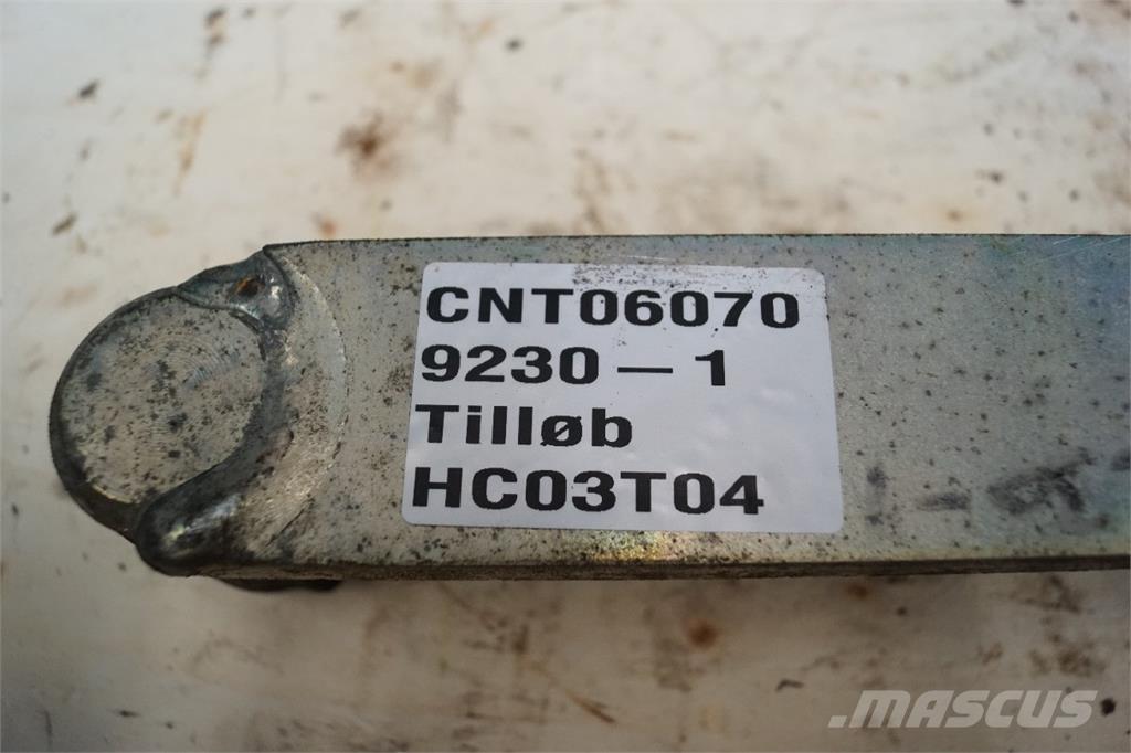 CASE 9230 砂と塩撒き専用車