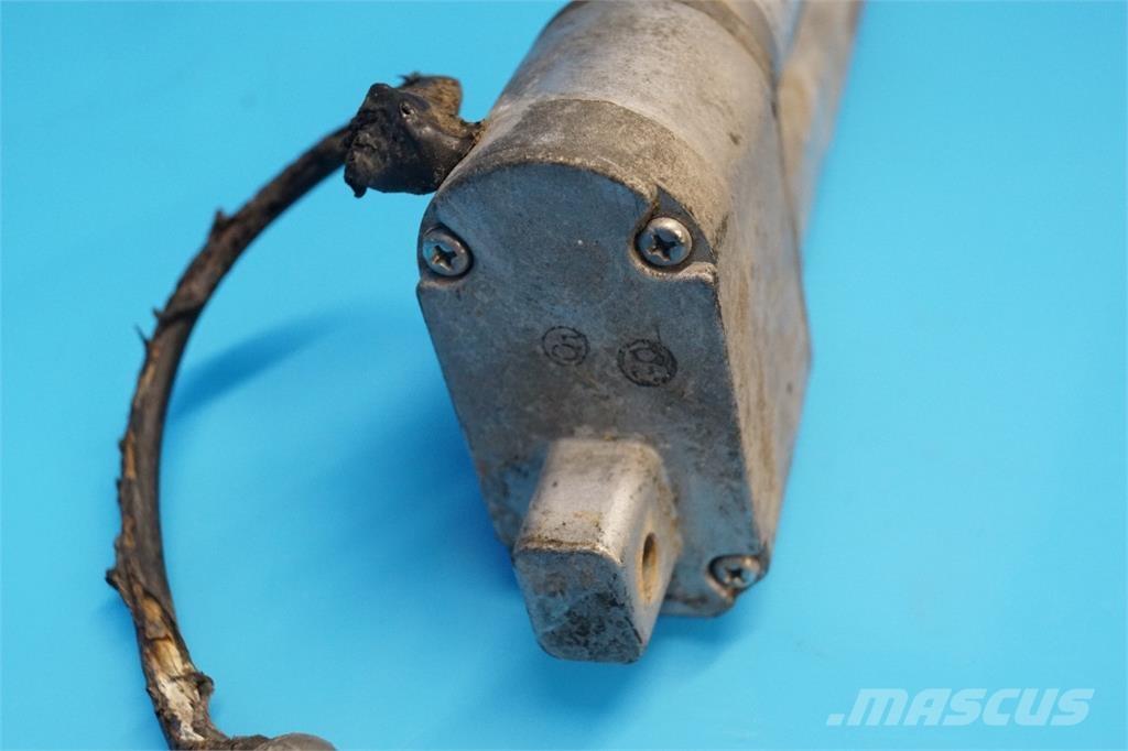 CASE 9230 電子機器