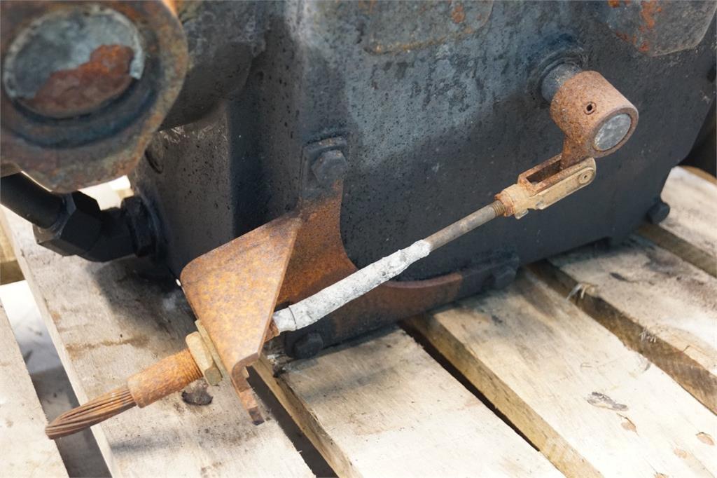 CASE 9230 トランスミッション