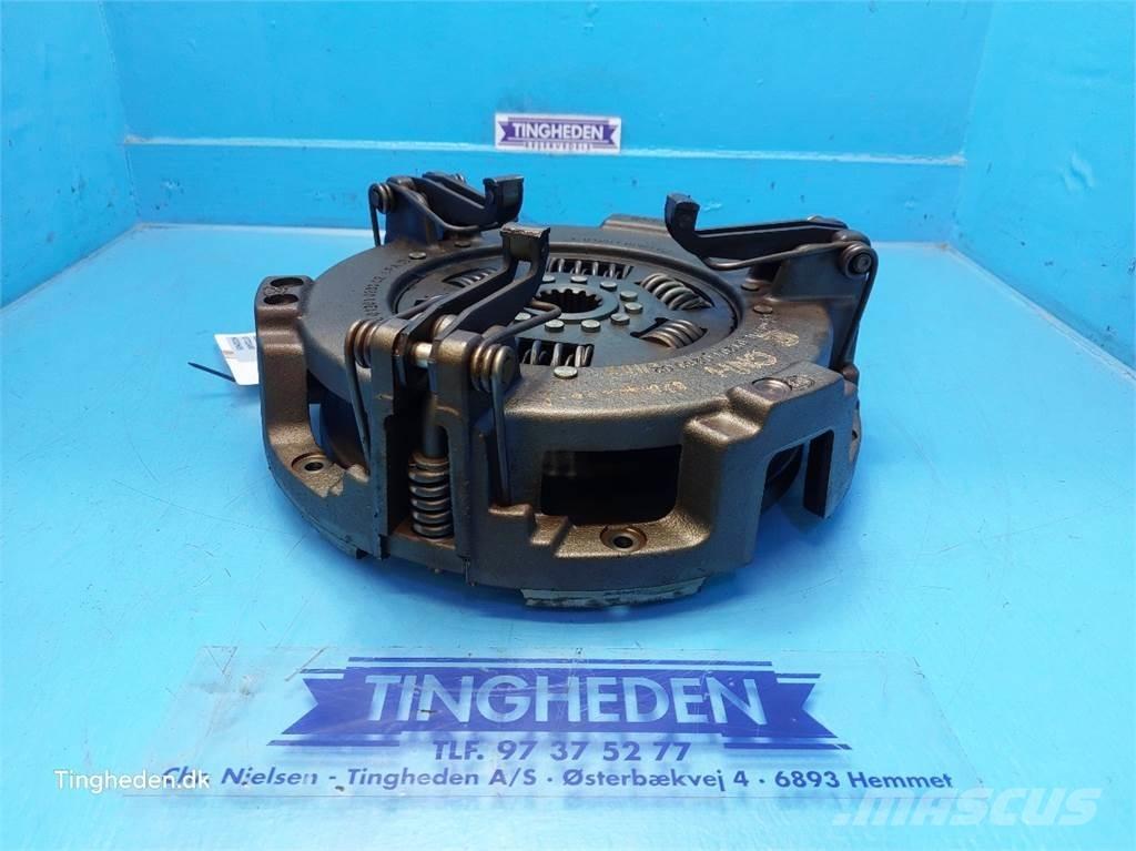 CASE Farmall 95A トランスミッション