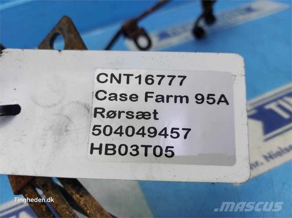 CASE Farmall 95A エンジン