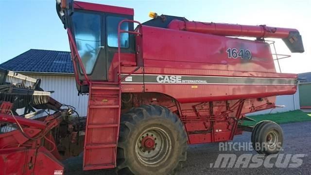 Case IH 1640 コンバイン