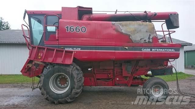 Case IH 1660 コンバイン