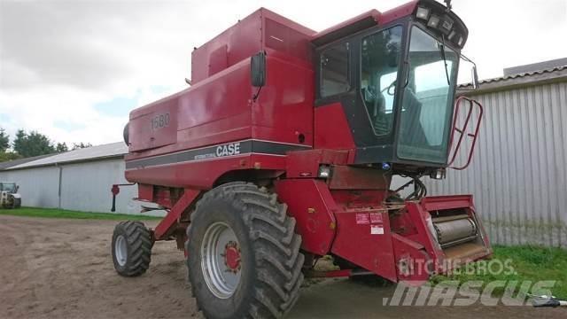 Case IH 1680 コンバイン