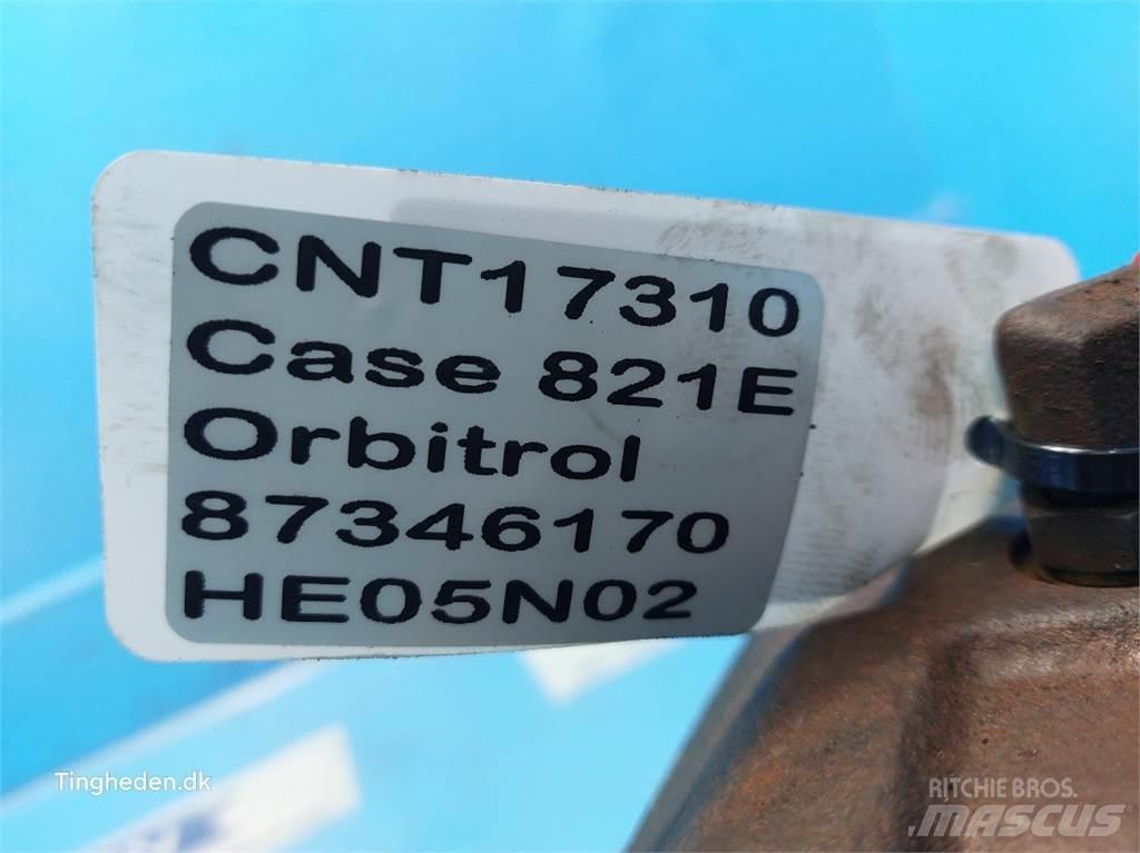 Case IH 821E 油圧機