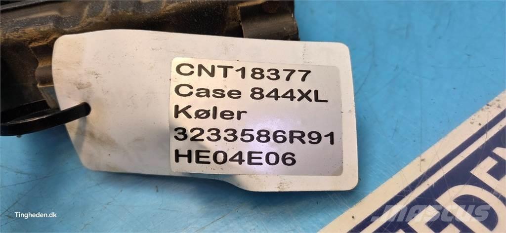 Case IH 844XL ラジエター