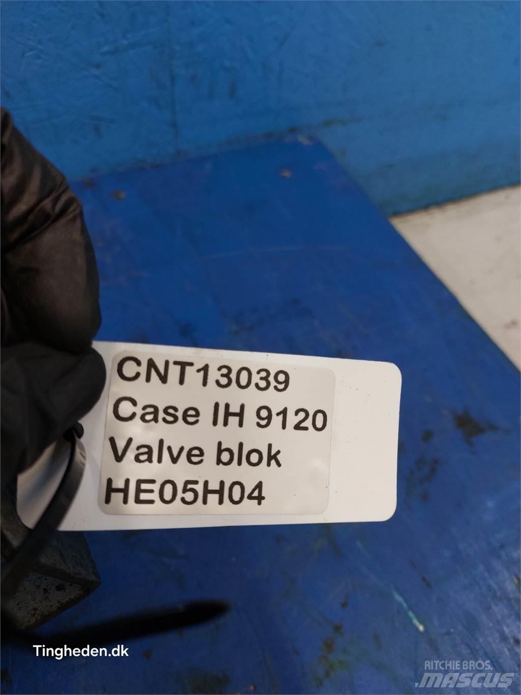 Case IH 9120 油圧機